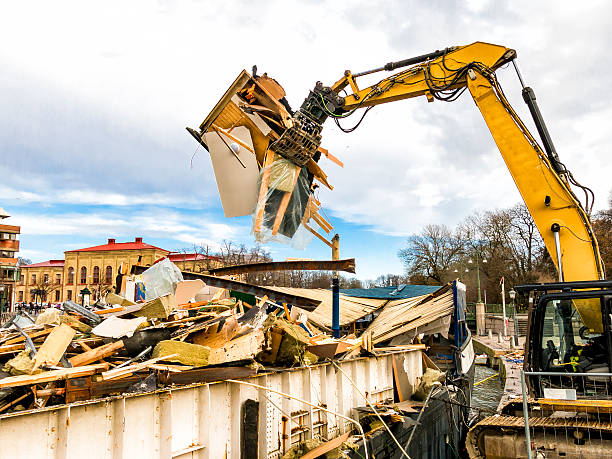 Best Commercial Cleanout Services  in Merton, WI